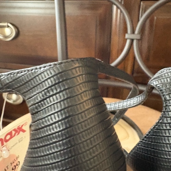 Nine West Black Block Heel Pumps - Picture 7 of 7